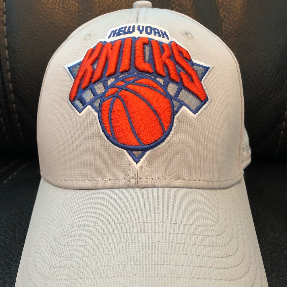 Adidas Men’s New York Knicks Hat